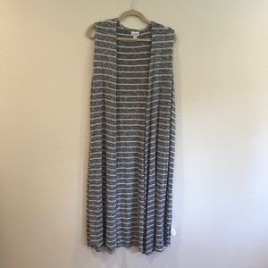 NWOT, LuLaRoe “Joy” Vest, Gray/White Size L